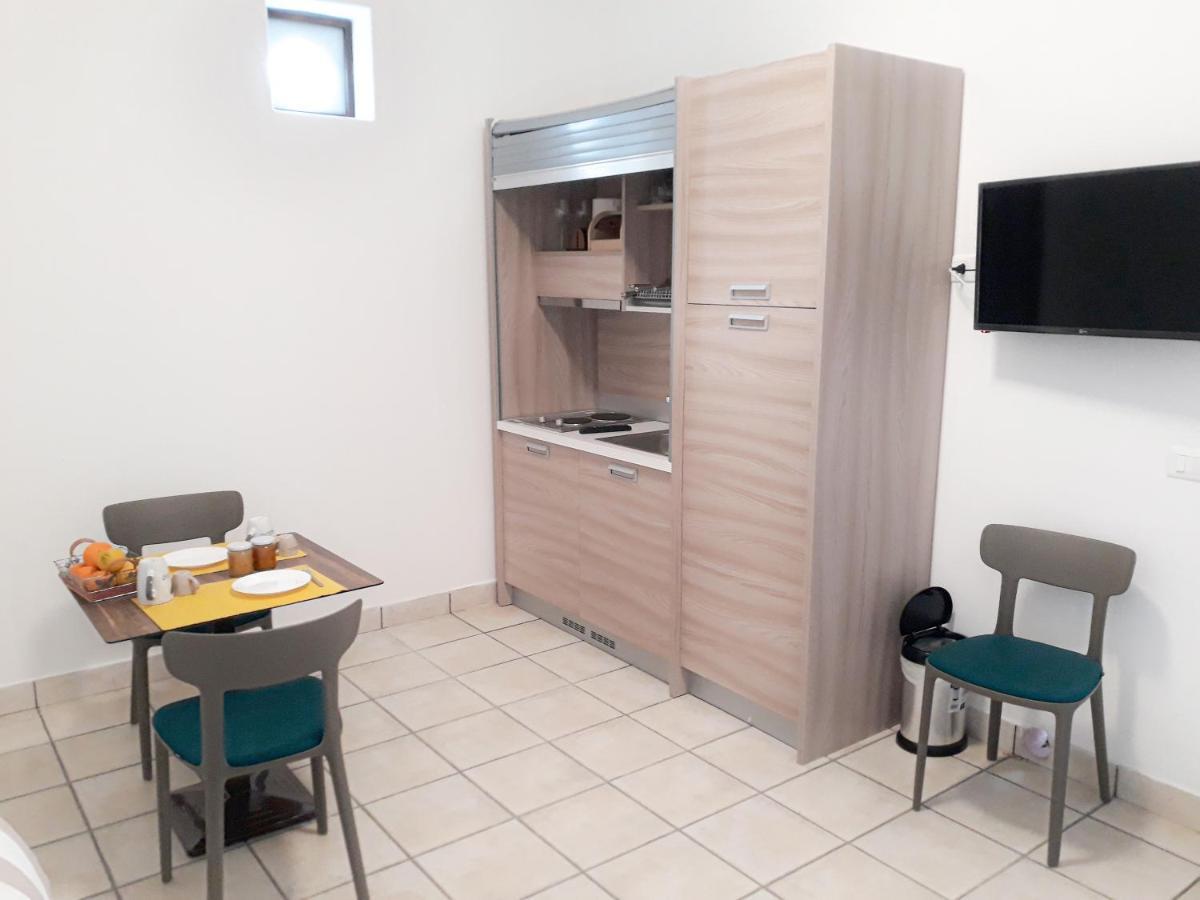 Residence Gregory Filicudi Pecorini Kültér fotó