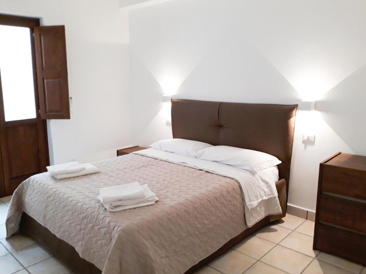 Residence Gregory Filicudi Pecorini Kültér fotó