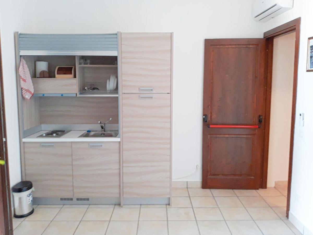 Residence Gregory Filicudi Pecorini Kültér fotó